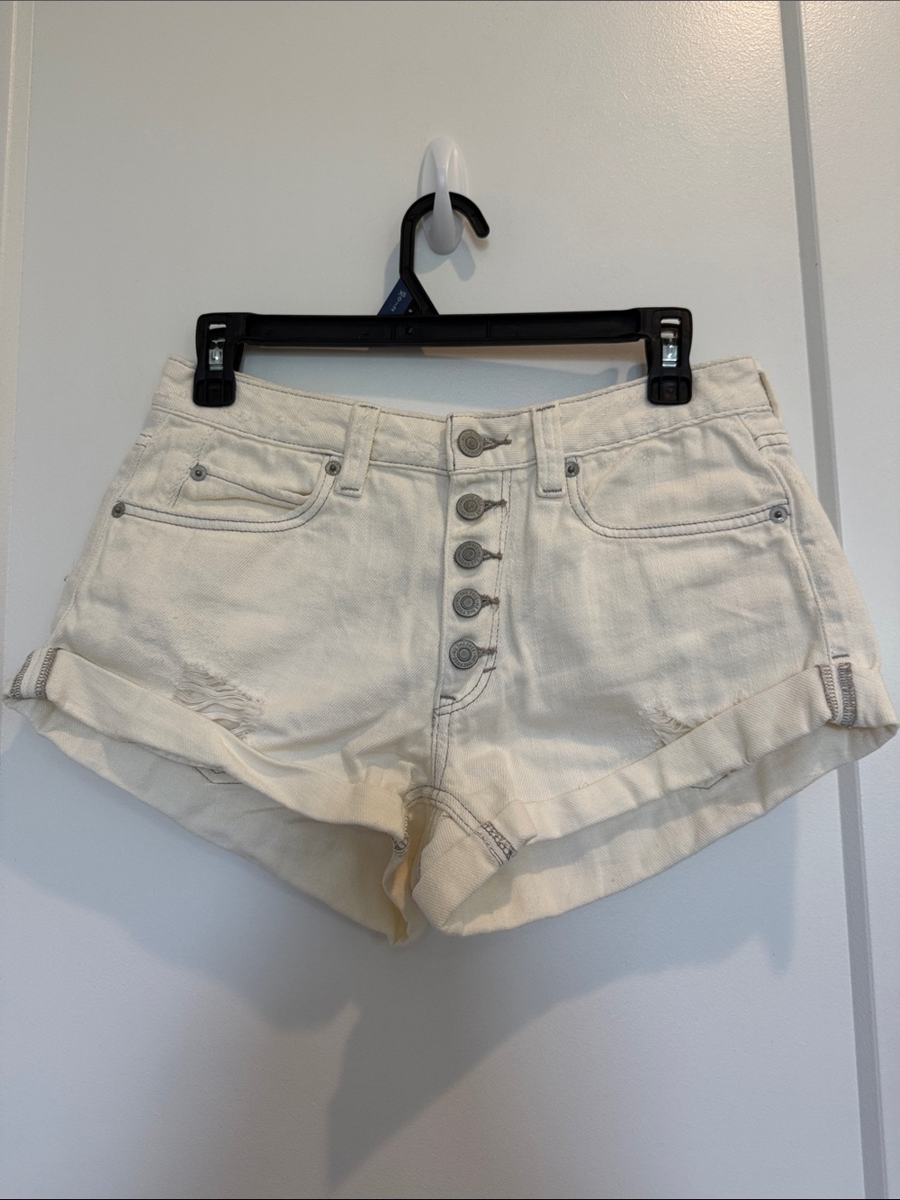 Free People Cream Button-Fly Denim Cutoff Shorts